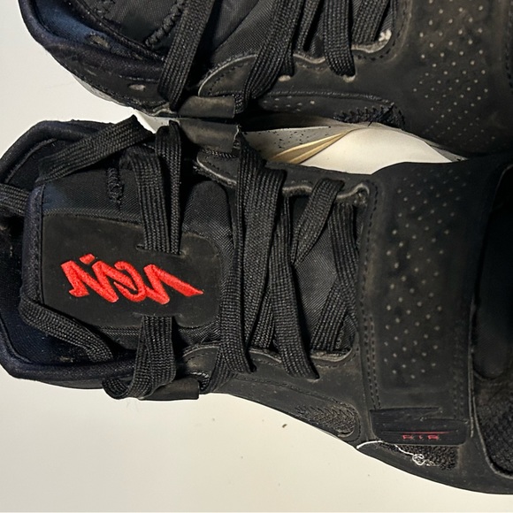 NIKE JORDAN Zion 2 black basketball shoe youth size 7 - Picture 8 of 8